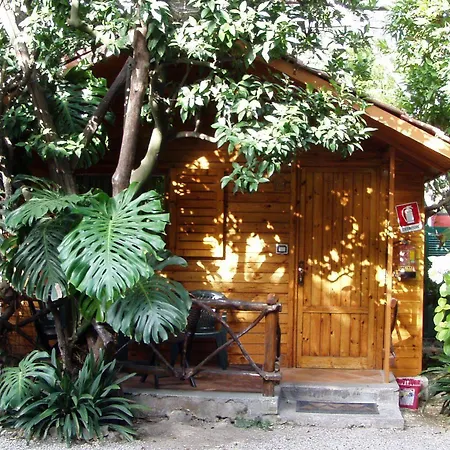 レジデンス ヴィラッジオ ヴェルデ 3*