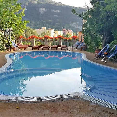 Villaggio Aparthotel
