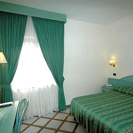 Villaggio Ξενοδοχείο με διαμερίσματα 3*