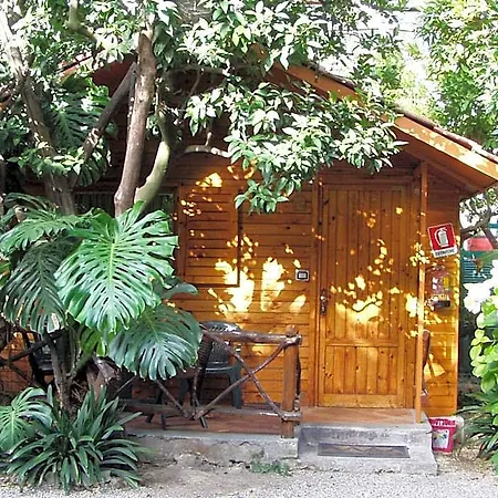 Ξενοδοχείο με διαμερίσματα Villaggio
