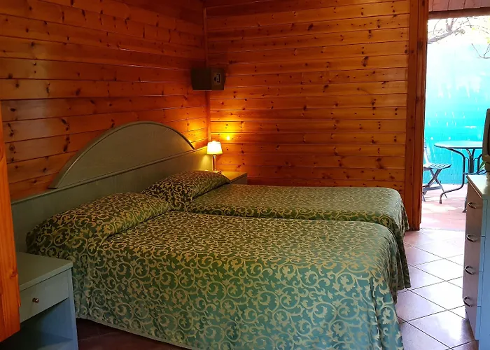 レジデンス ヴィラッジオ ヴェルデ 3*