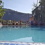 Aparthotel Villaggio Sorrento