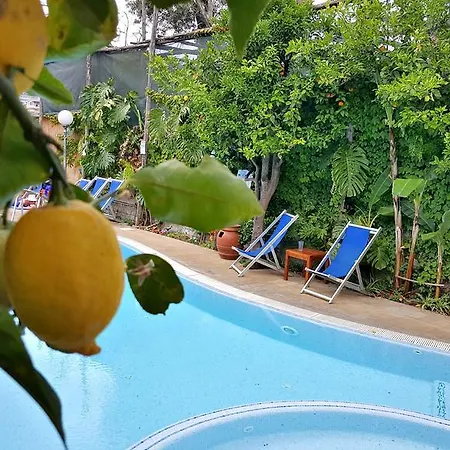 Апарт-отель Villaggio 3*